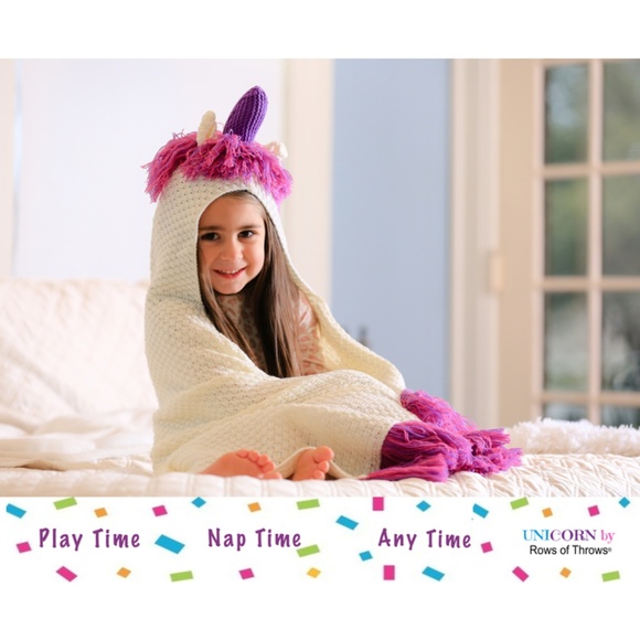 Kids Hooded Unicorn Blanket - Purple Horn - Picture 6 of 6